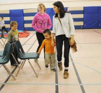 Children giving thanks gathering1 